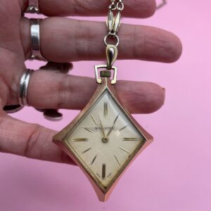 Photo detail:*AS-IS* RETRO 1960S-70S DIAMOND SHAPED POCKET WATCH TIMEPIECE PENDANT NECKLACE FUNKY CHAIN