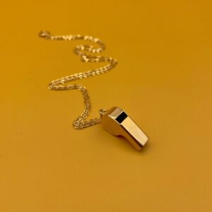 Photo detail:SWEET! FUNCTIONAL MINI WHISTLE PENDANT DAINTY CHAIN NECKLACE 1980S DEADSTOCK