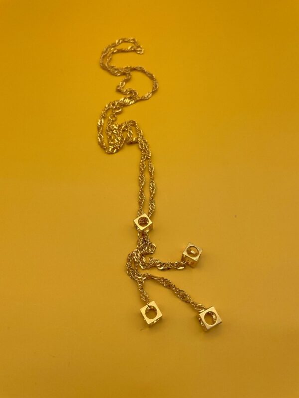 TWISTED GOLD CHAIN FUNKY CUBE PENDANTS 1980S DEADSTOCK