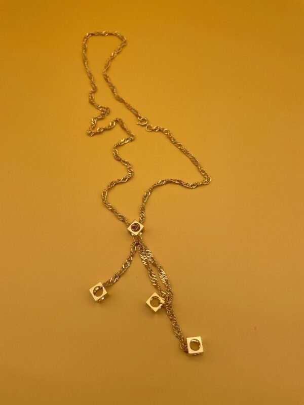 TWISTED GOLD CHAIN FUNKY CUBE PENDANTS 1980S DEADSTOCK