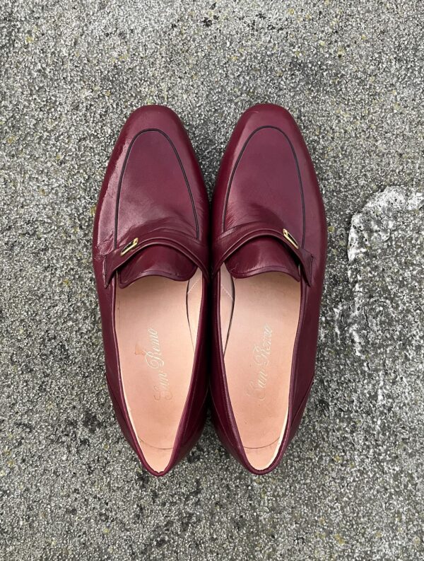 BURGUNDY LEATHER BLACK PIPING LOAFER *DEADSTOCK