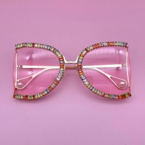 Photo detail:AMAZING! OVERSIZED RAINBOW RHINESTONE GOLD RIMMED SUNGLASSES GOLD FRAME CLEAR PINK LENSES, PEARL DETAIL