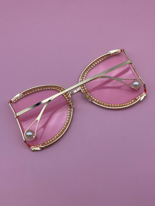 AMAZING! OVERSIZED RAINBOW RHINESTONE GOLD RIMMED SUNGLASSES GOLD FRAME CLEAR PINK LENSES, PEARL DETAIL