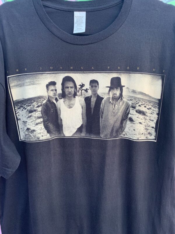 U2 - 1987 THE JOSHUA TREE TOUR EUROPE GRAPHIC T SHIRT