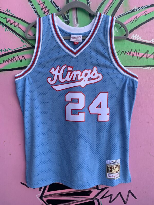 SACREMENTO KINGS REGGIE THEUS 24 BASKETBALL HERITAGE JERSEY