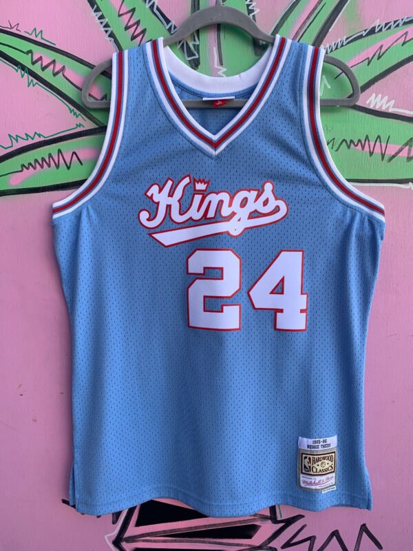 SACREMENTO KINGS REGGIE THEUS 24 BASKETBALL HERITAGE JERSEY