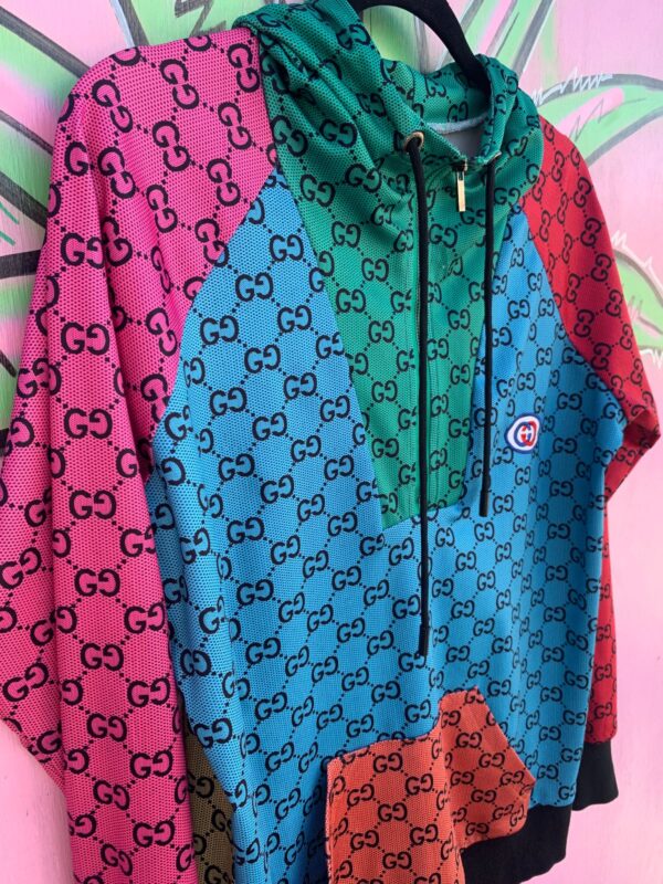 SPORTY COLORBLOCK FAUX GUCCI PRINT HOODED PULLOVER SHIRT