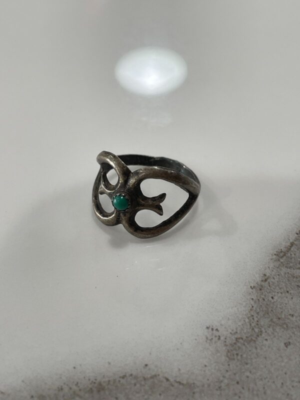 925 STERLING SILVER SANDCAST SMALL TURQUOISE STONE RING