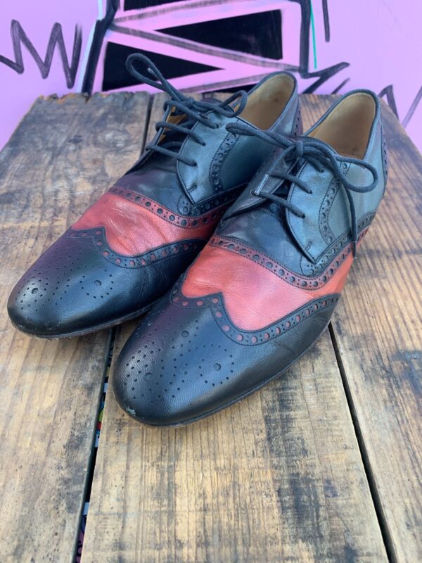 GUCCI BROGUE WINGTIP LEATHER OXFORD SHOES