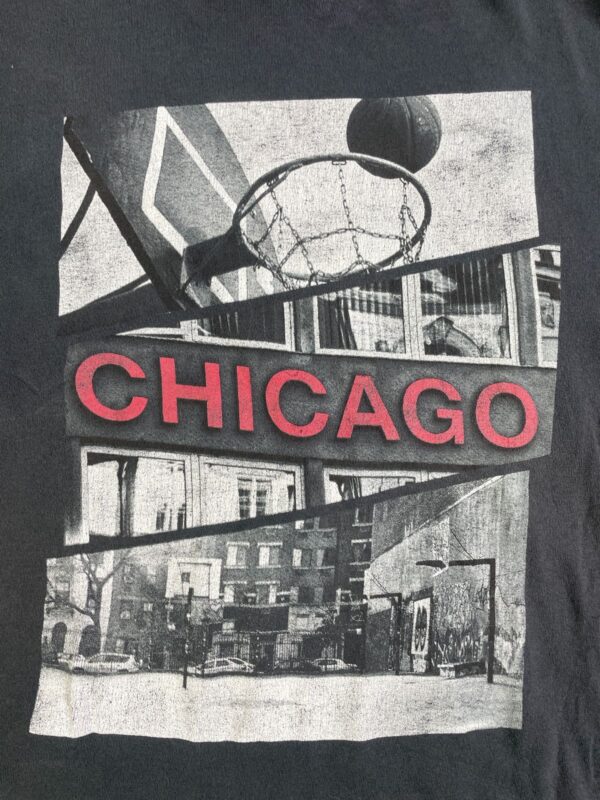 1990S FADED CHICAGO BLACK & WHITE PHOTOGRAPH GRAPHIC T SHIRT OVERSIZED BOXY FIT