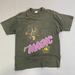 Photo detail:PERFECTLY FADED MAGIC JOHNSON LAKERS GRAPHIC T-SHIRT