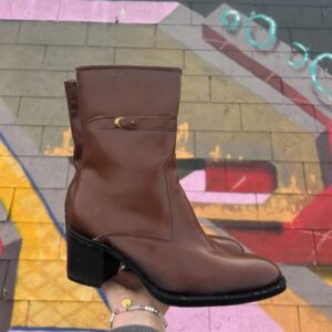 Photo detail:1970S DEADSTOCK ROUND TOE LEATHER ZIP-UP HALF CALF GOLD BUCKLE BOOTS STACKED HEEL