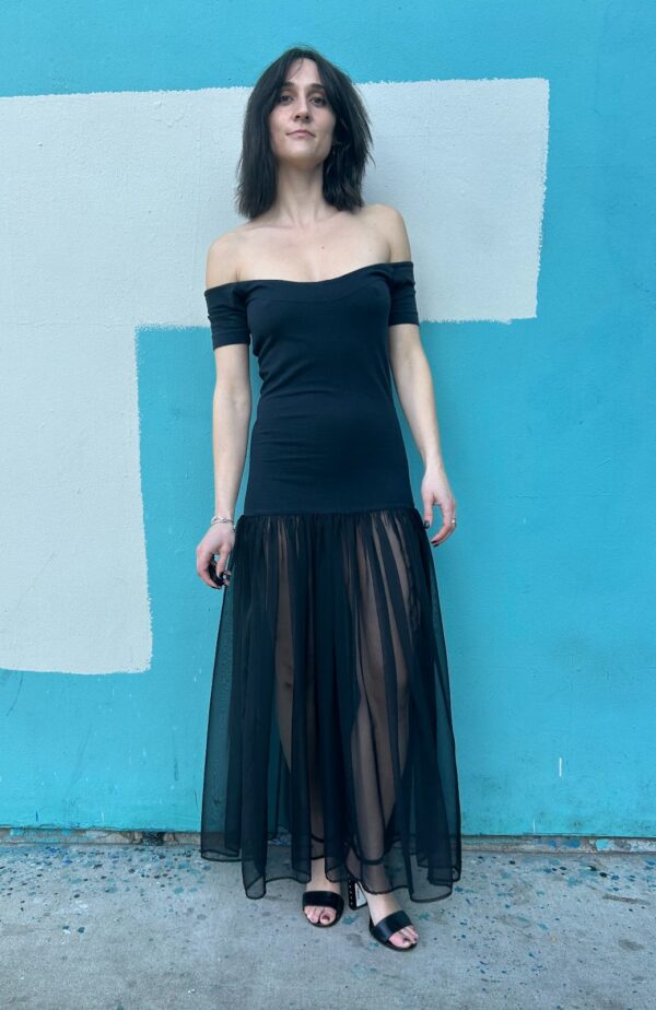 WOW!! 1980S BETSEY!! SCOOP NECK SHEER SKIRT MAXI DRESS