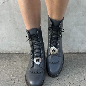 Photo detail:CUTE! LAREDO LEATHER ROPER BOOTS ORNATE HEART CONCHO DETAIL