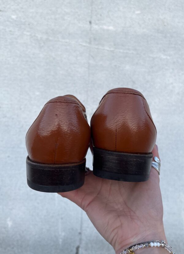 PINCH STITCH CROSSHATCH CORNER LEATHER STRAP LOAFERS