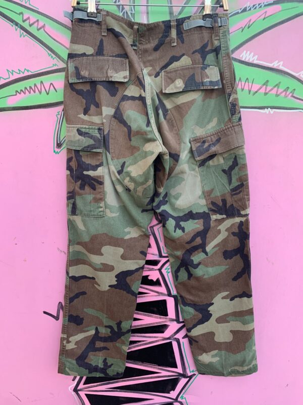 PERFECTLY FADED CAMO ARMY FATIGUES CARGO PANTS, SMALL SIZE