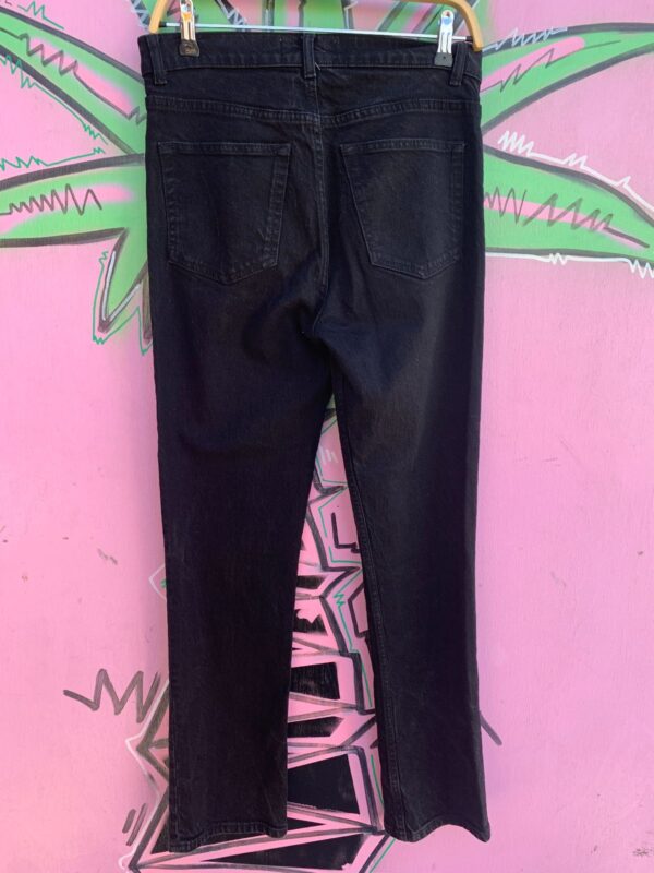 CLASSIC STRAIGHT LEG SUPER BLACK DENIM JEANS