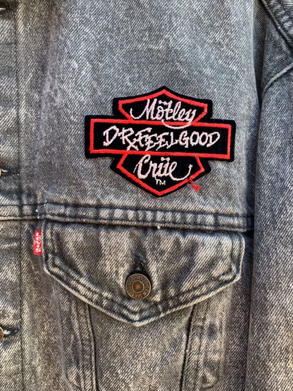 *AS-IS* RAD! ACID WASH MOTLEY CRUE PATCH GREY FADE TRUCKER DENIM JACKET