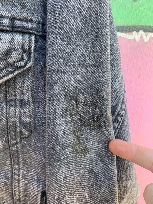 *AS-IS* RAD! ACID WASH MOTLEY CRUE PATCH GREY FADE TRUCKER DENIM JACKET