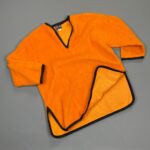 AMAZING! 1960S FUZZY ORANGE V-NECK SWEATER CONTRAST BINDING