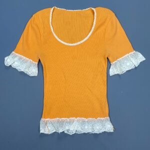 Photo detail:SWEET! 1970S SCOOP NECK RIBBED STRETCHY BABY TEE LACE TRIM CUFFS & HEM