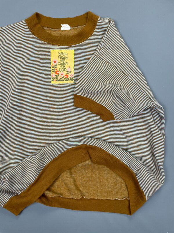 MENS 1960S BOXY SHORT SLEEVE STRIPED RINGER SWEATSHIRT WITH SEWN FRONT PATCH