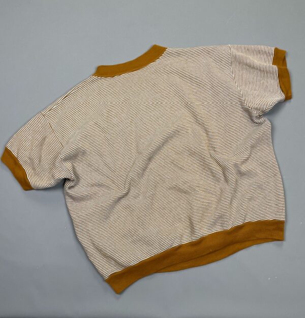 MENS 1960S BOXY SHORT SLEEVE STRIPED RINGER SWEATSHIRT WITH SEWN FRONT PATCH