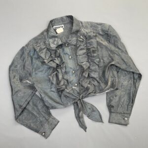 Photo detail:CUTE! 1990S SHEER METALLIC ORGANZA CROPPED BLOUSE RUFFLED FRONT SILVER BUTTONS