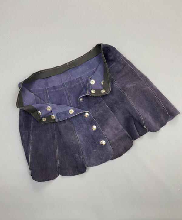 AMAZING!!!! 1960S BLUE SUEDE TULIP HEM MINI SKIRT FULL BUTTON SNAP BUTTON FRONT