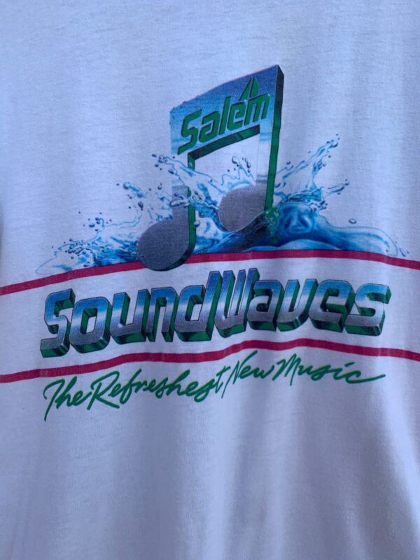 *AS IS* RAD! SALEM SOUND WAVES THE REFRESHEST NEW MUSIC RAW CROPPED GRAPHIC T SHIRT