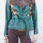UNREAL! 1960S-70S GREEN LEATHER FISH SCALE JACKET FUR COLLAR