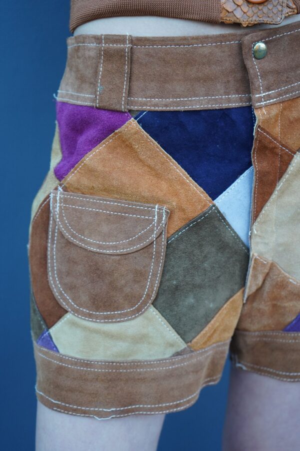 SO RAD!!!!!! 1970S SUEDE PATCHWORK SHORTS DOUBLE FRONT WELT POCKETS - MADE IN CANADA