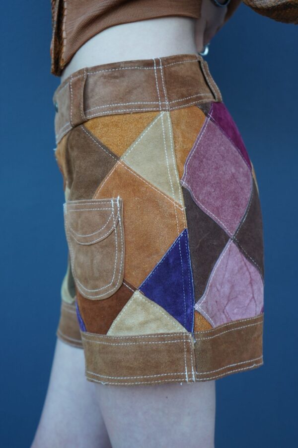 SO RAD!!!!!! 1970S SUEDE PATCHWORK SHORTS DOUBLE FRONT WELT POCKETS - MADE IN CANADA