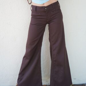 Photo detail:AMAZING 1970S MID RISE SUPER FLARE CROPPED TROUSERS