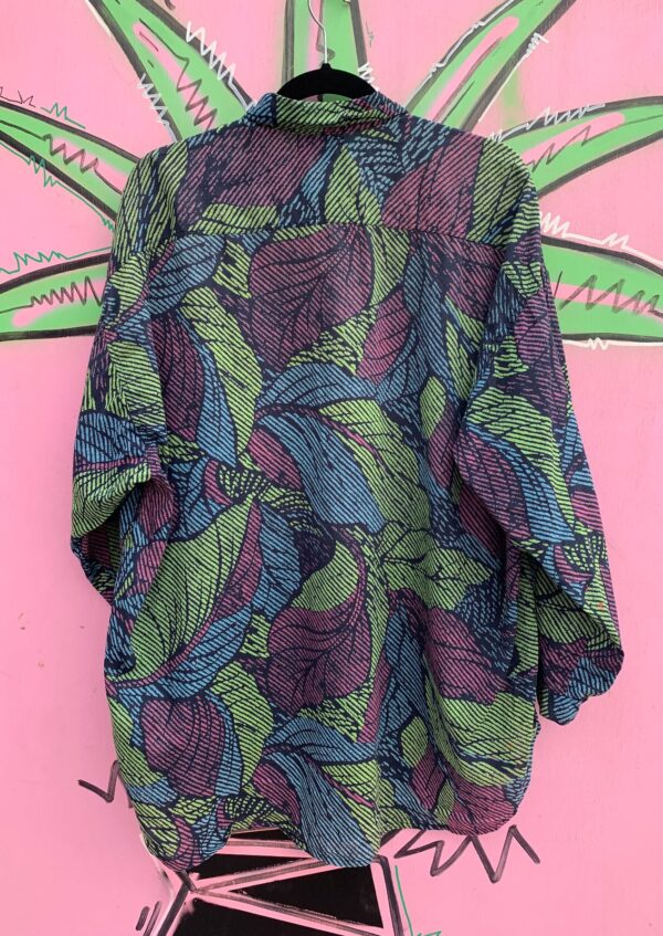 RAD! 1990S COLORFUL BATIK STYLE PRINT PAPER THIN COTTON BUTTON DOWN SHIRT