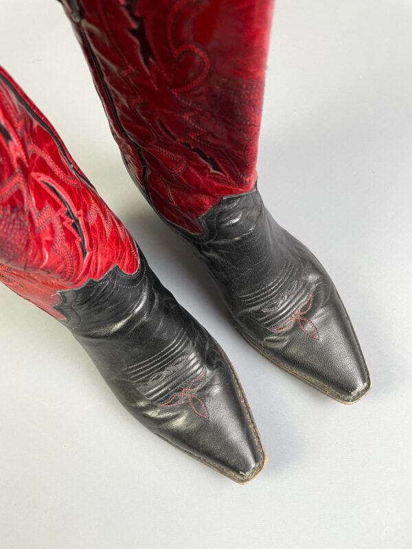 WOWWWY! MADE IN MEXICO 2-TONE POINTED TOE COWBOY STACKED HEEL BOOTS