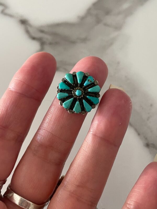 925 TURQUOISE INLAY FLOWER DESIGN RING - STERLING SILVER