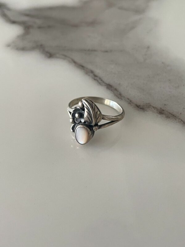 925 MOONSTONE RING LEAF SETTING RING