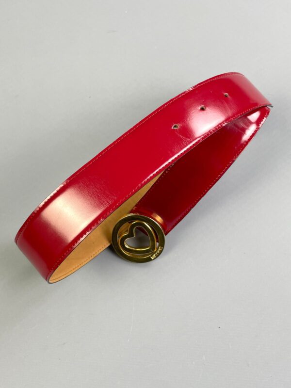 SO CUTE! HIGH POLISHED CHERRY RED LEATHER BELT GOLD HEART BUCKLE- MADE IN ITALY