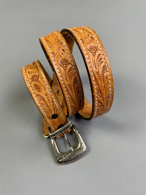 SOFT NARROW TOOLED LEATHER WESTERN BELT ENGRAVED SILVER TIP, BUCKLE & LOOPS