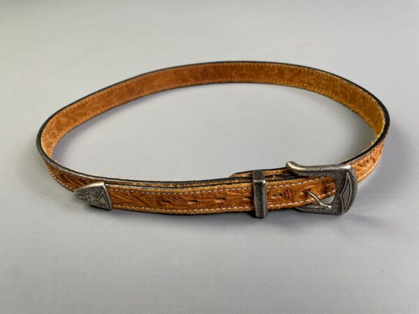 SOFT NARROW TOOLED LEATHER WESTERN BELT ENGRAVED SILVER TIP, BUCKLE & LOOPS