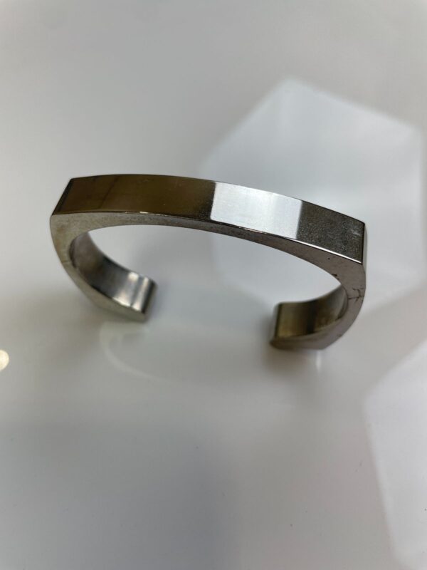 HIGH POLISHED OMEGA STYLE CUFF BRACELET OPEN BACK SHARP EDGES