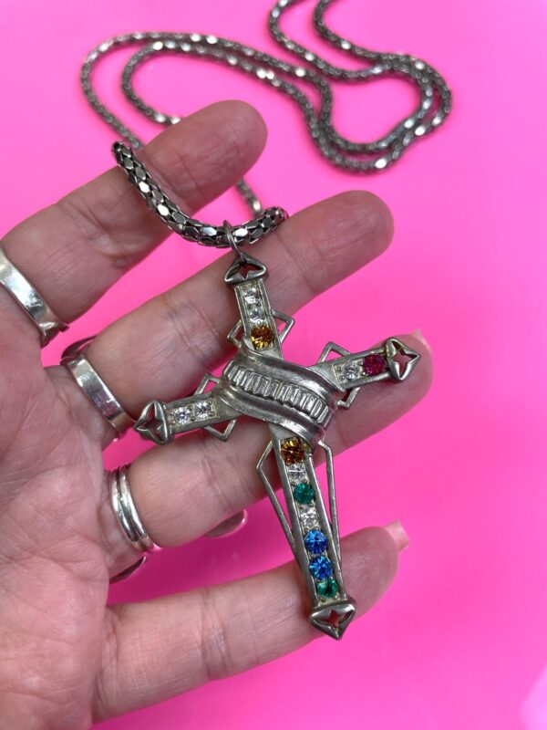 7-65 COLORFUL RHINESTONE OVERSIZED CROSS PENDANT NECKLACE MESH SNAKE CHAIN