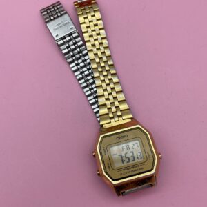 Photo detail:*AS-IS* VINTAGE CASIO DIGITAL WATCH, GOLD FACE