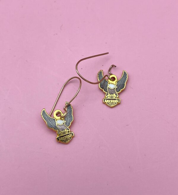 *DEADSTOCK* 1980S SMALL ENAMELED HARLEY DAVIDSON EAGLE DANGLE EARRINGS