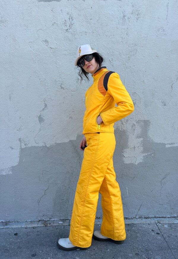 1970S TWO PIECE SUSPENDER SNOW BIB AND ZIP UP PUFFER JACKET