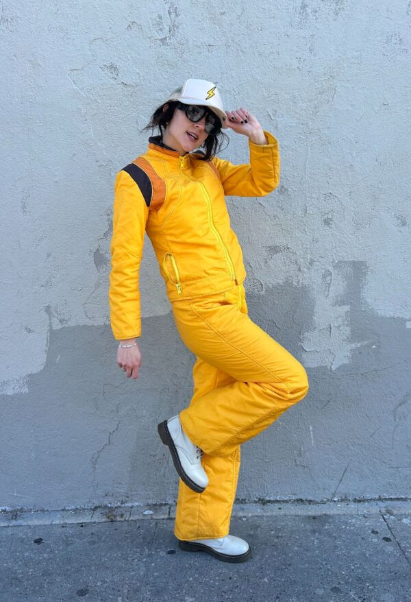 1970S TWO PIECE SUSPENDER SNOW BIB AND ZIP UP PUFFER JACKET