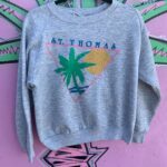 ST. THOMAS DESIGN HEATHER GRAY SMALL CREWNECK SWEATSHIRT