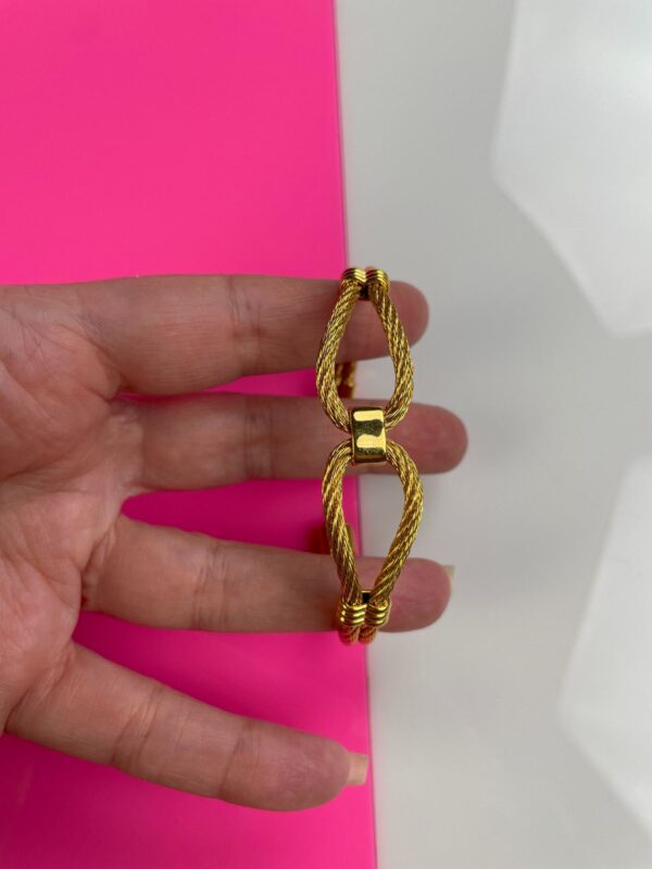 TWISTED GOLD PLATED ROPE BRACELET CHAIN LINK CLOSURE