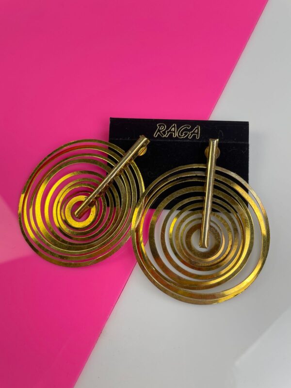 WOW! FUN! MULTI CIRCLE SPIRAL FUNKY MOD STYLE EARRINGS